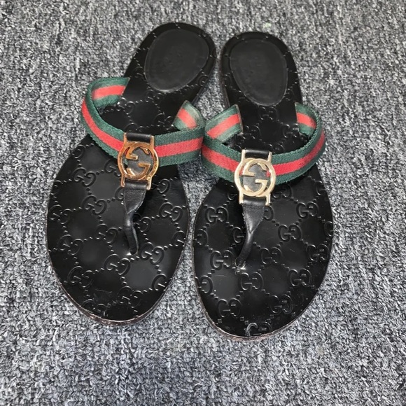 gucci thong web sandal